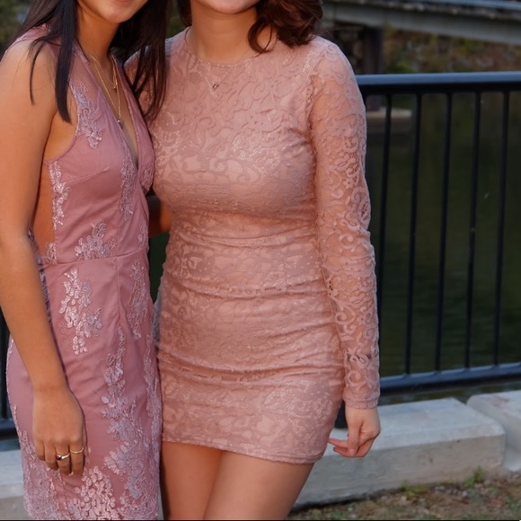 Blush Pink Long Sleeved Bodycon Dress - Picture 6 of 6